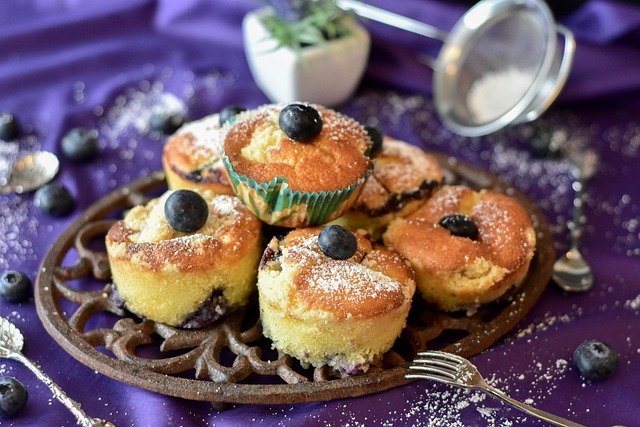 Blueberries and Cream almond